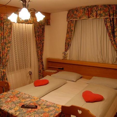 Albergo Genziana San Vigilio Di Marebbe Exterior photo